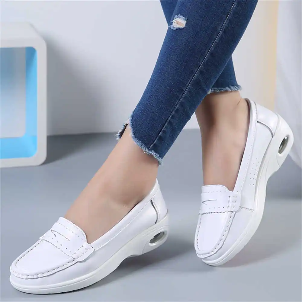 Thick Sole Slipon White Traine - Travel Accessories Uk Sale 评论和价格