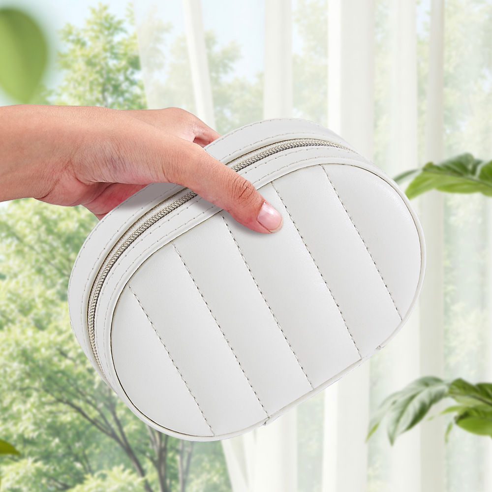 Portable Oval Jewelry Storage  - Travel Accessories Bd 评论和价格