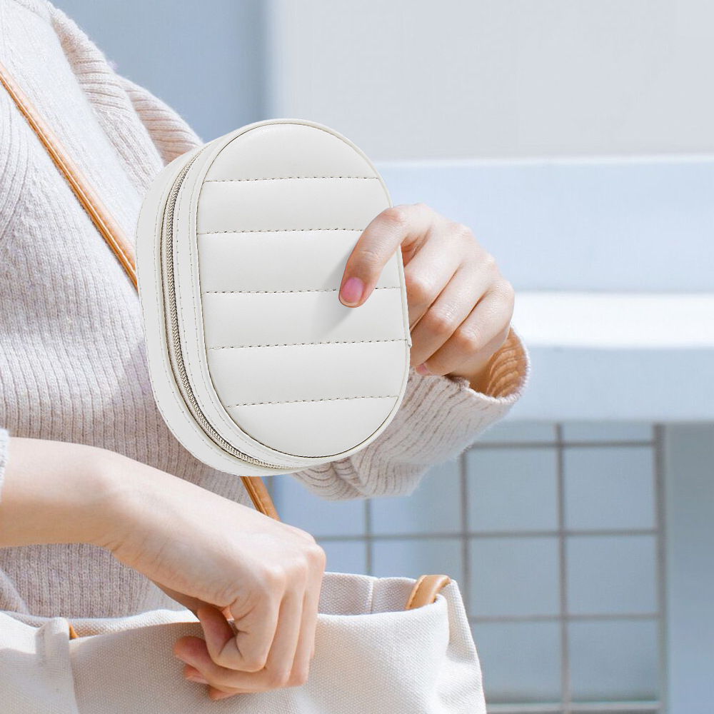 Portable Oval Jewelry Storage  - Travel Accessories Bd 评论和价格