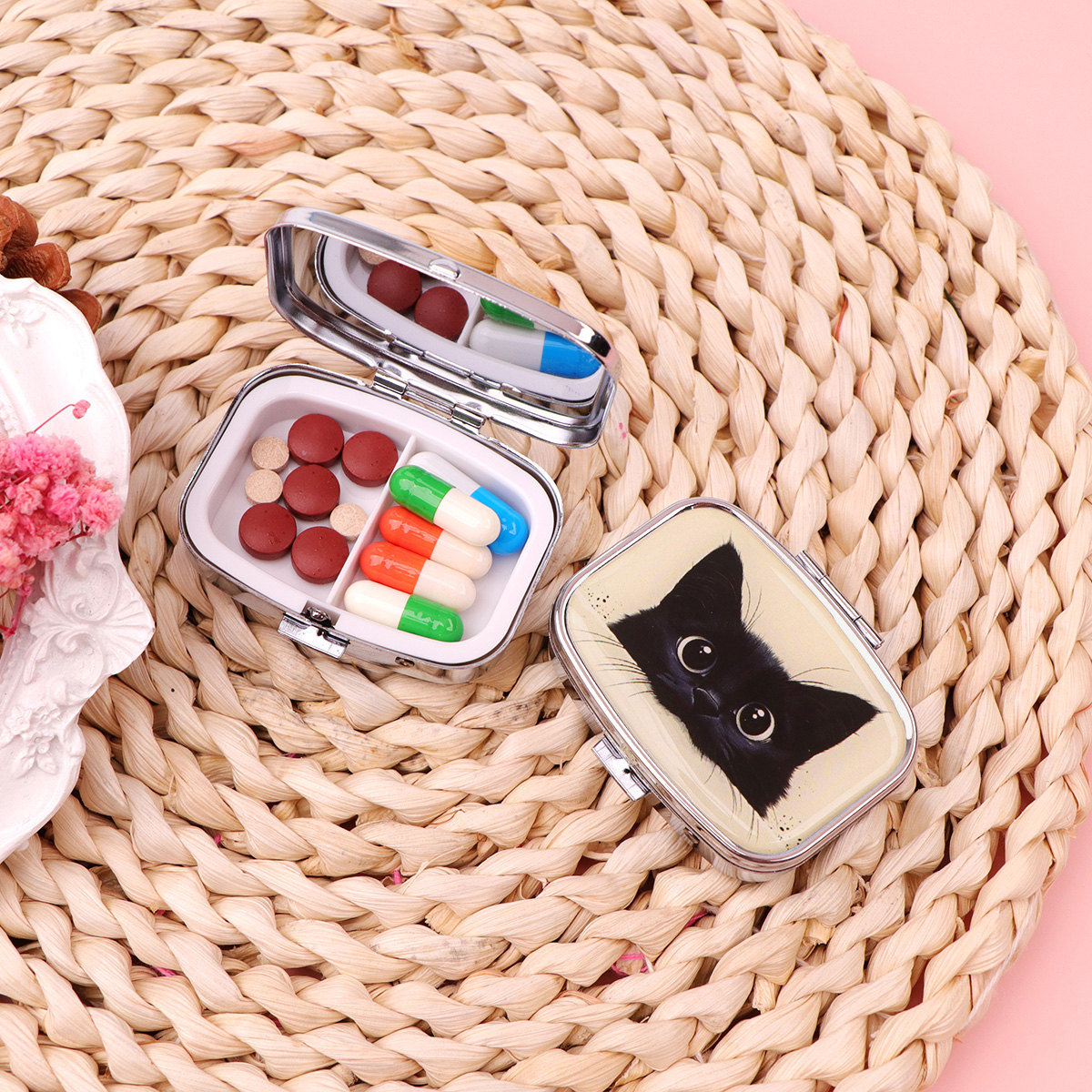 Black Cat Pill Boxes Cartoon A - Accessories Travel Jewelry Box 评论和价格