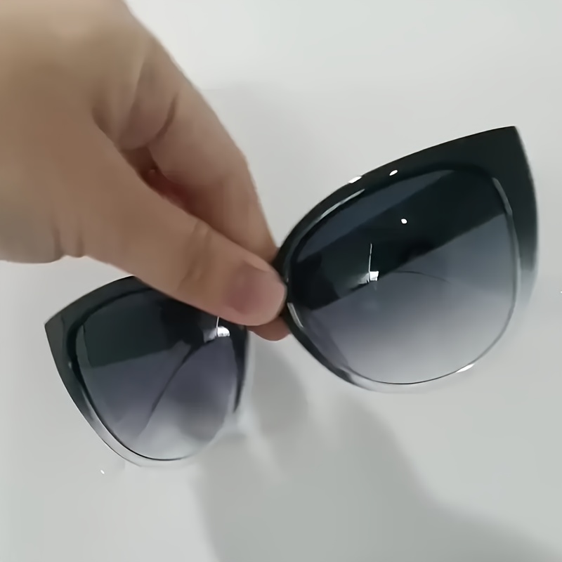 Fashionable and Individualisti - Travel Accessories As Gifts 评论和价格