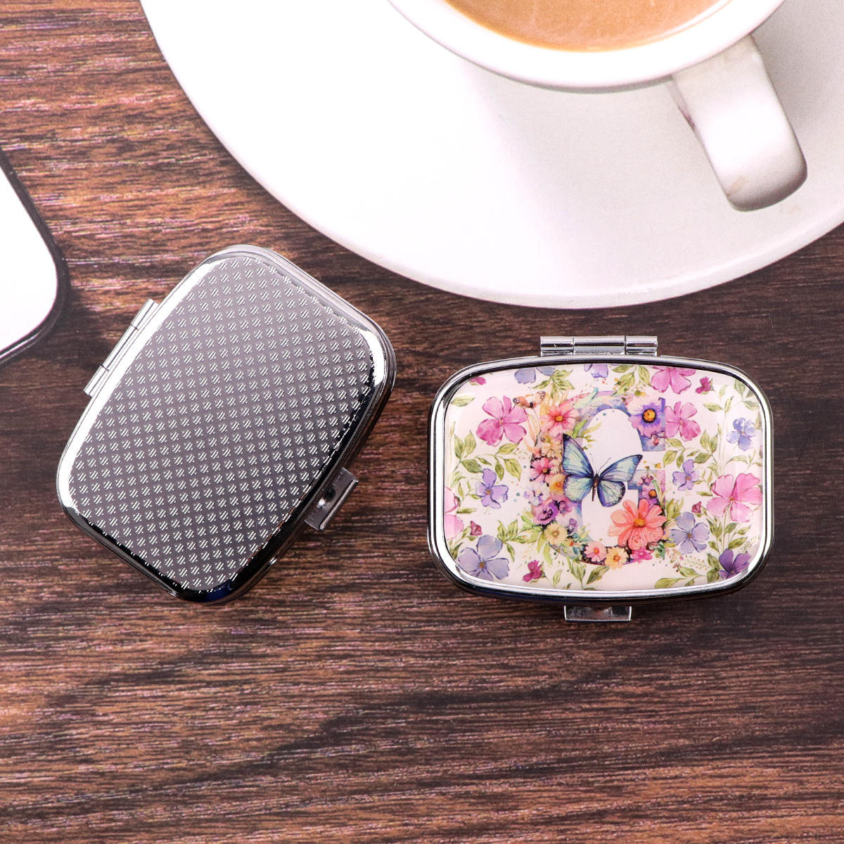 English Letter Pill Boxes Flow - Accessories Travel Jewelry Box 评论和价格