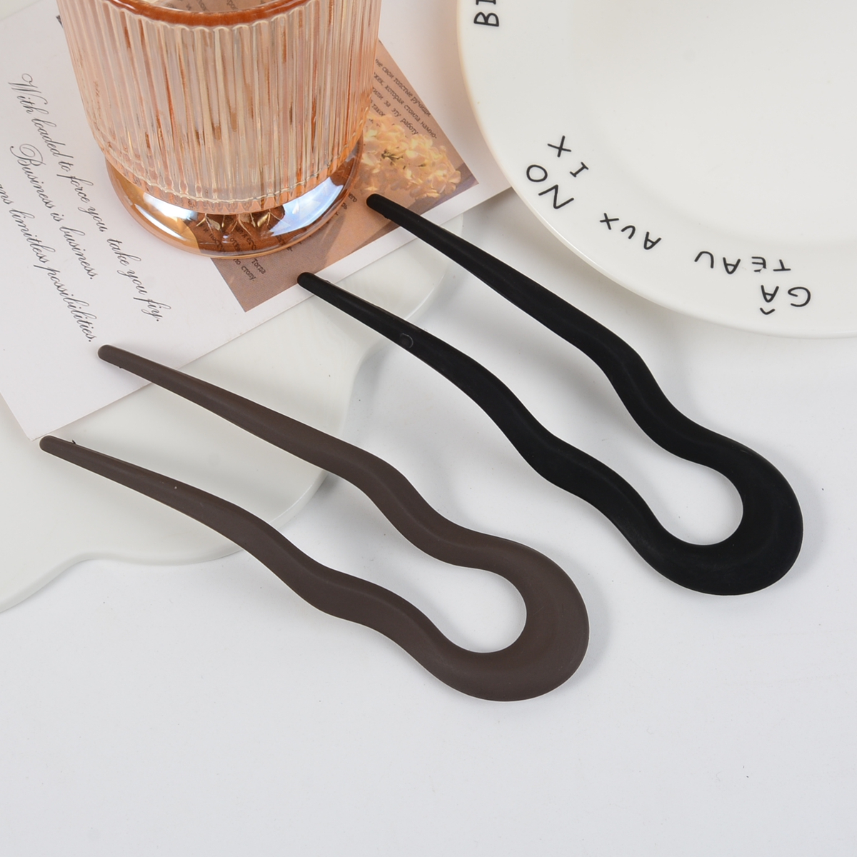 2 Pieces of Fashionable and El - Travel Accessories As Gifts 评论和价格