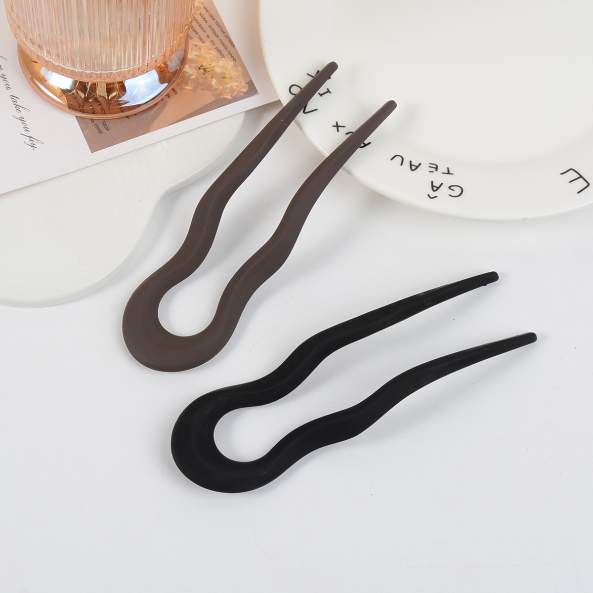 2 Pieces of Fashionable and El - Travel Accessories As Gifts 评论和价格
